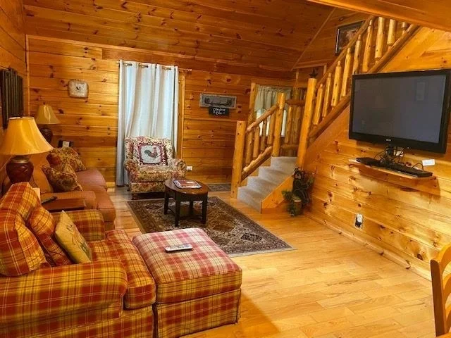 Photo of 2157 Red Bud Road