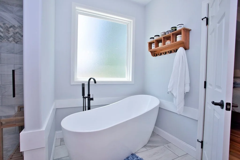 Photo of 250 Blount Circle