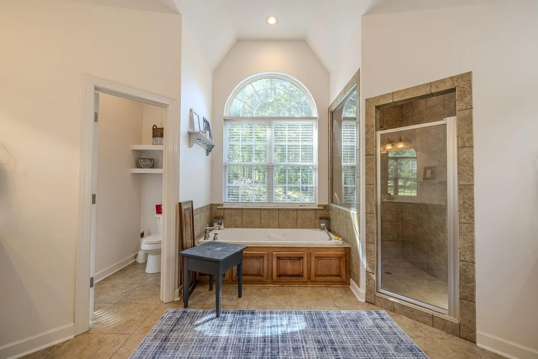 Photo of 120 KNOTTY OAKS TRL
