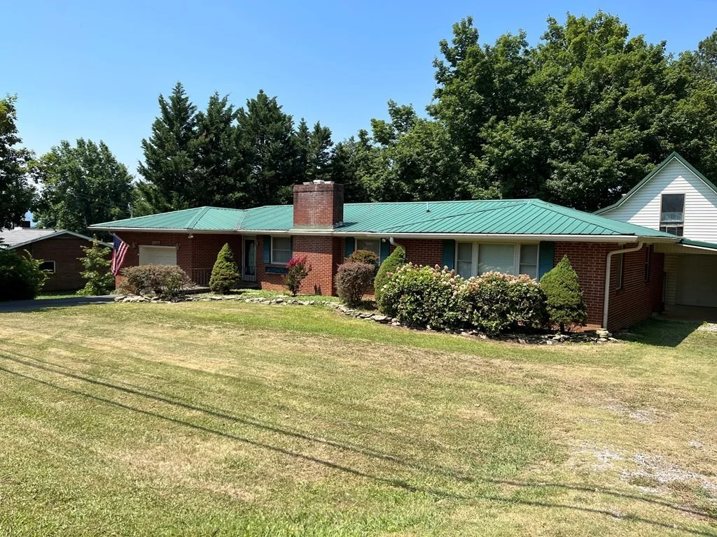 Photo of 347 Huskey Drive