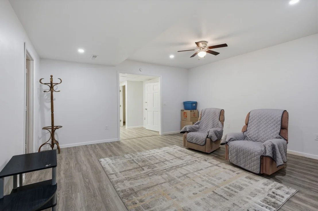 Photo of 145 Crenshaw Rd