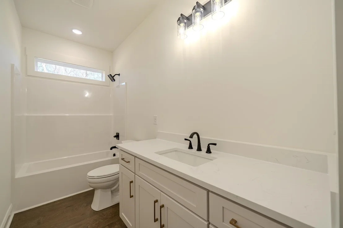 Photo of 130 BELVEDERE CIR