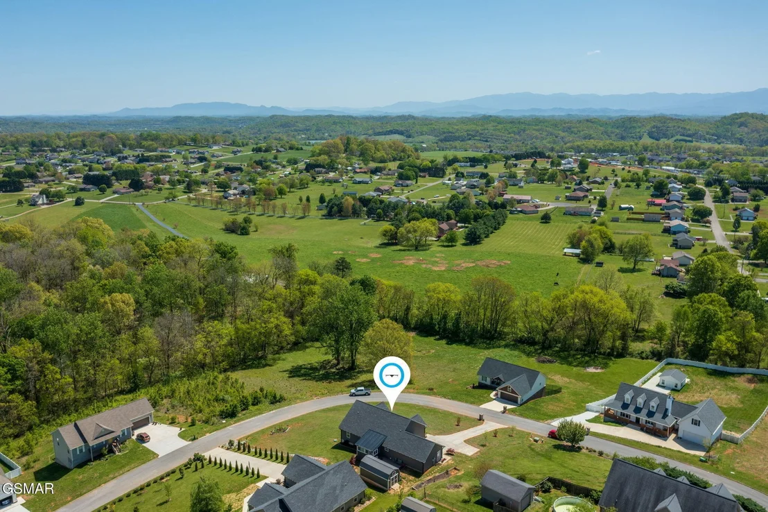 Photo of 2045 Kings View Loop