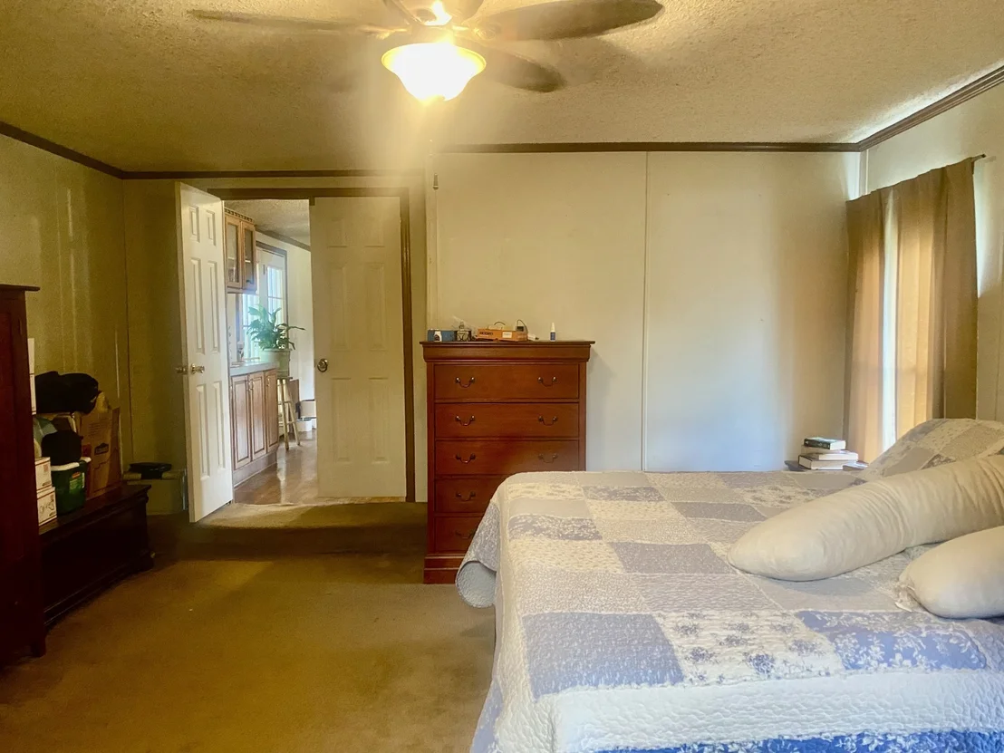 Photo of 2273 Holcomb Rd