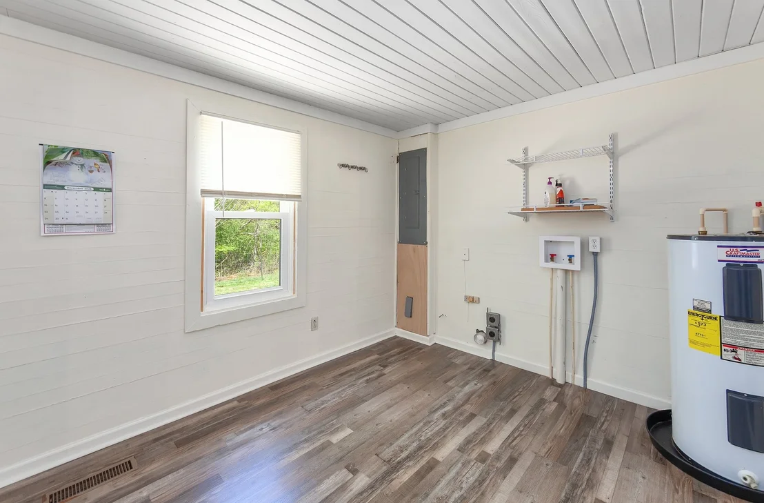 Photo of 52 Cox Dr