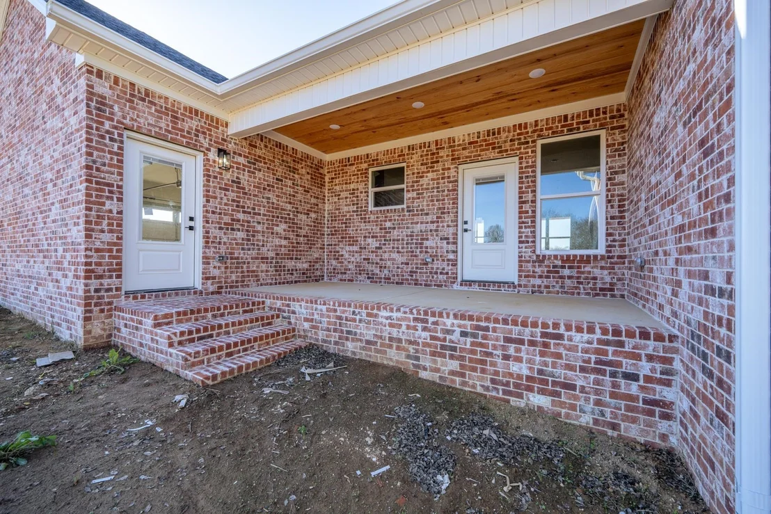 Photo of 130 BELVEDERE CIR