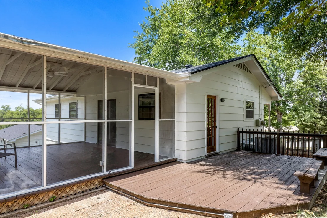 Photo of 9612 Brewer Drive