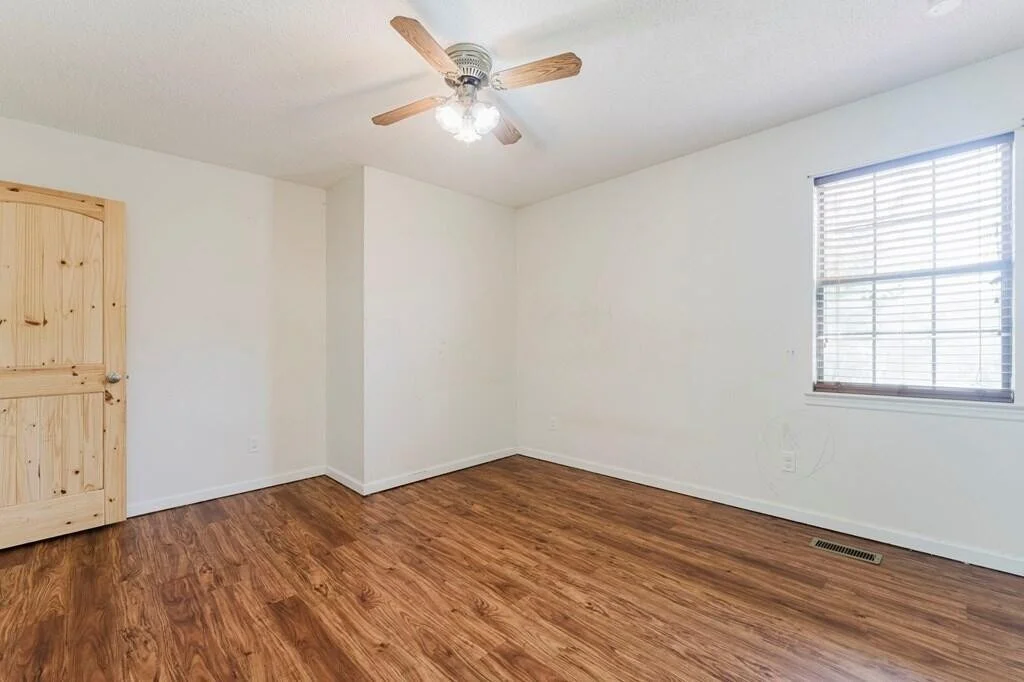 Photo of 4516 Crestway Drive