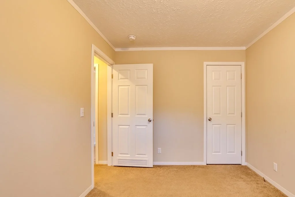 Photo of 1329 Summit Drive