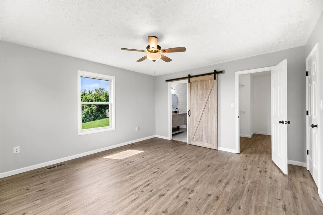Photo of 173 Golf View Blvd