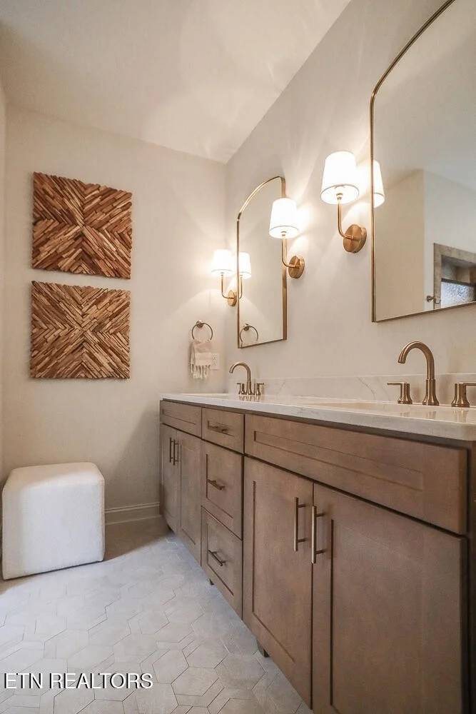 Photo of 1564 Tsuga Drive