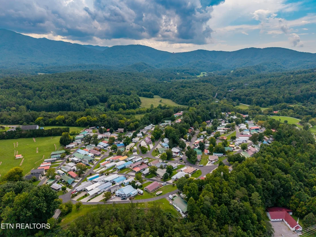 Photo of 449 Mountain Thrush Drive