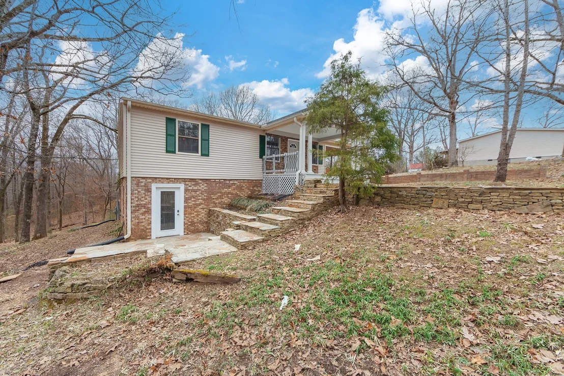 Photo of 332 Old Pinson Rd
