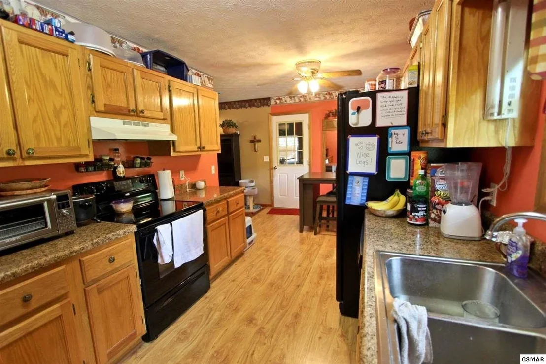 Photo of 418 Ann Circle