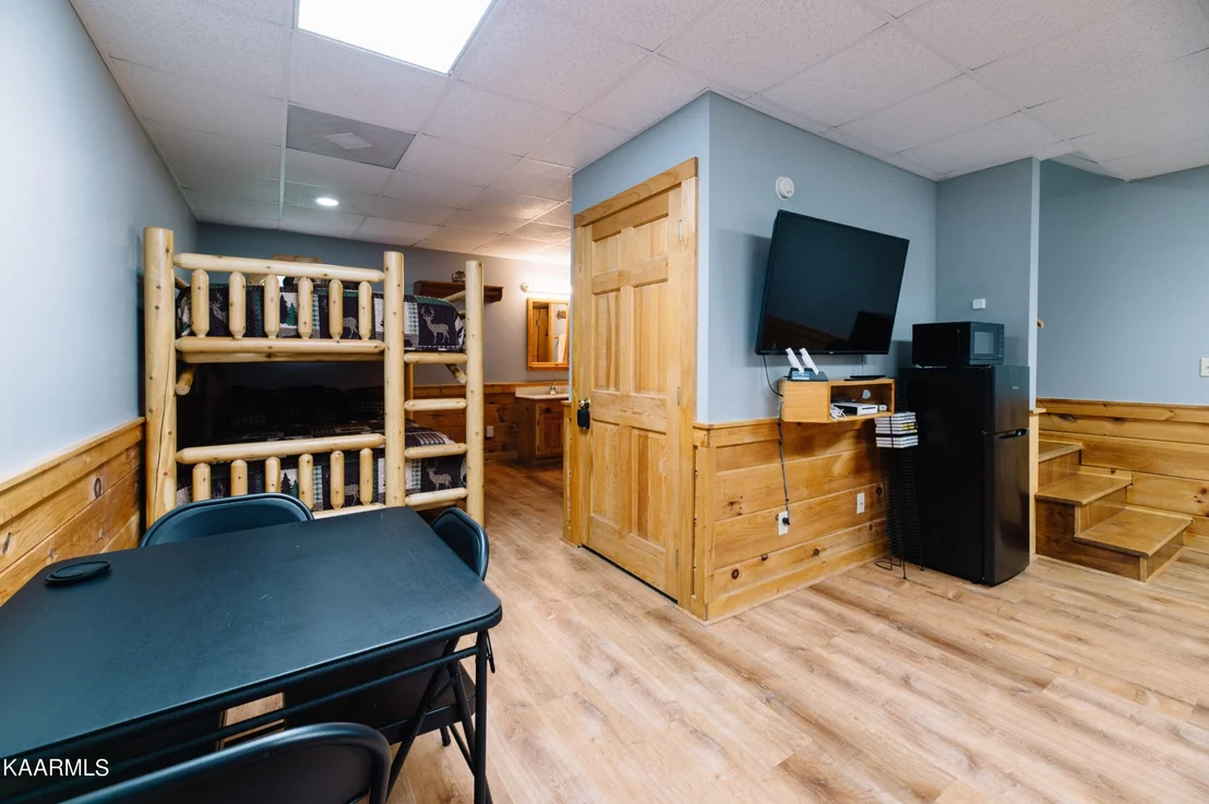 Photo of 704 Black Hawk Way