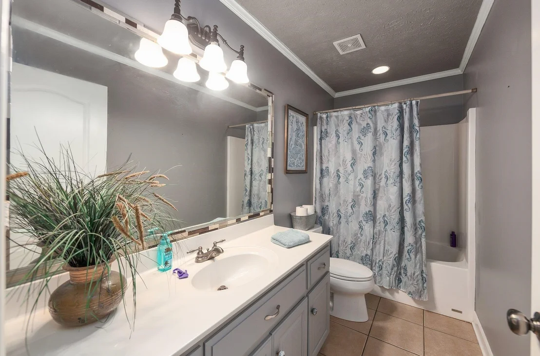 Photo of 7 GREENWICH CV