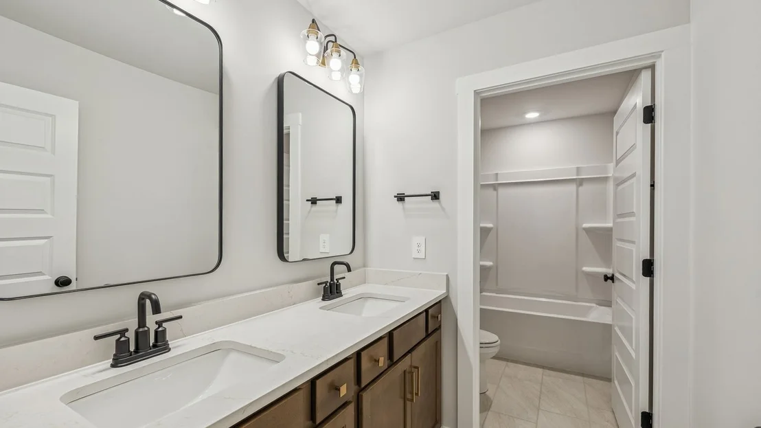 Photo of 337 Harvest Point Blvd