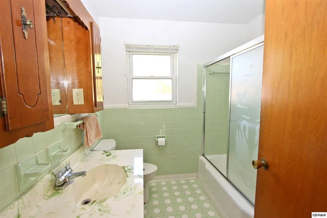 Photo of 286 Olive Drive