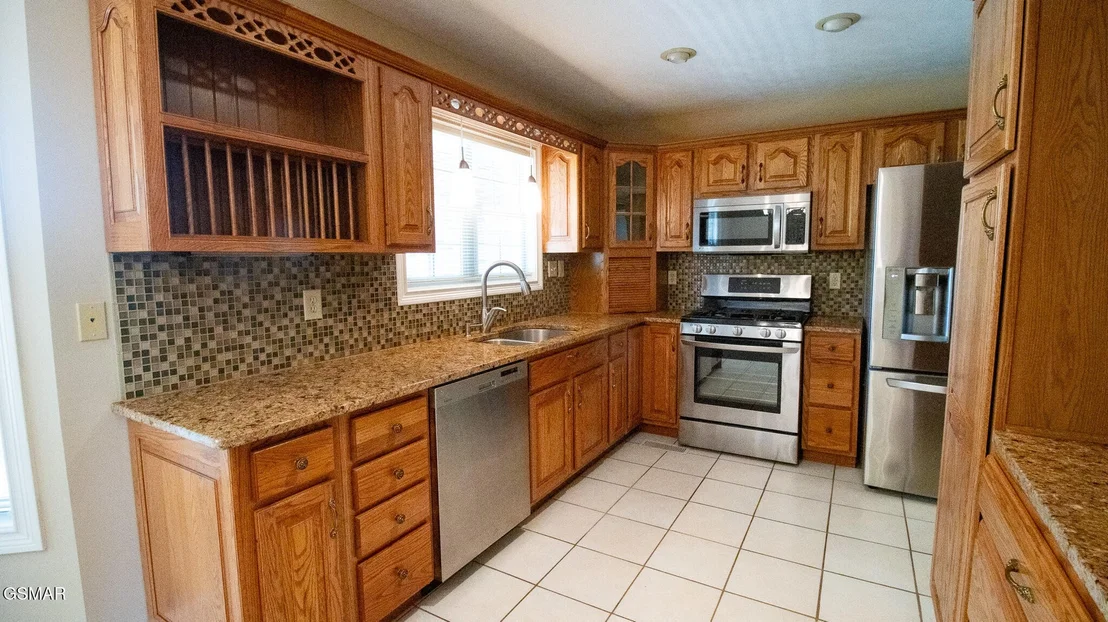 Photo of 185 Florence Circle