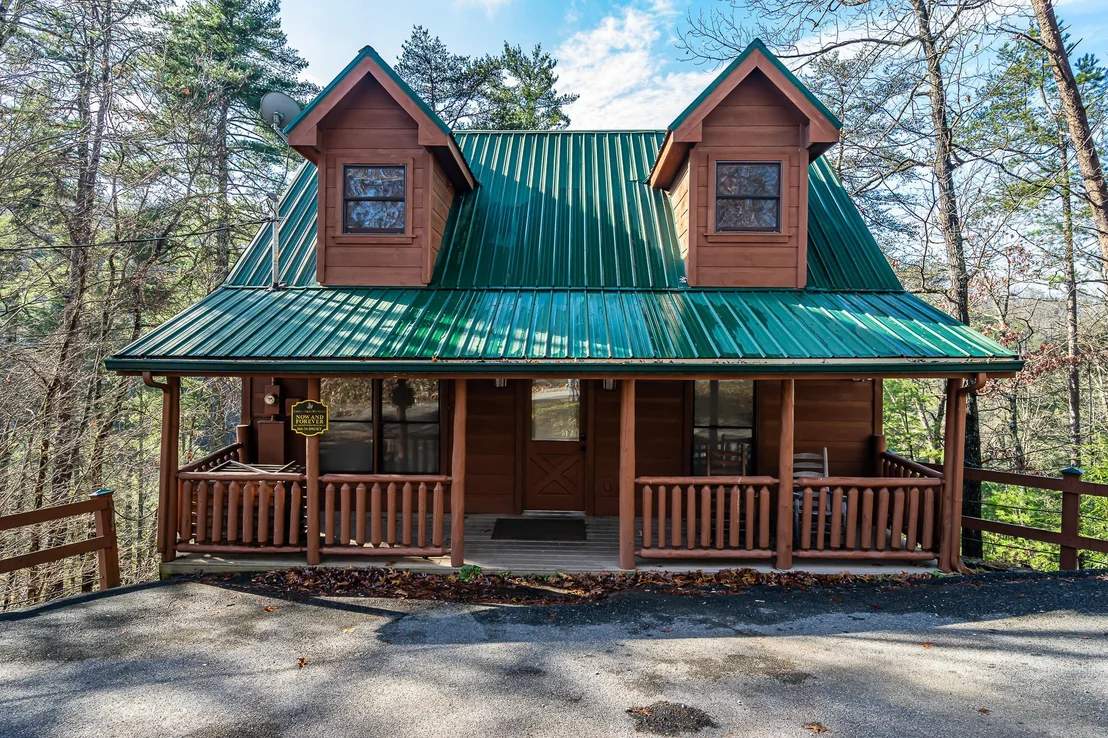 Photo of 721 Ski View Lane