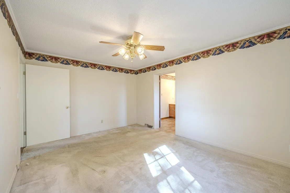 Photo of 160 DOVE DR