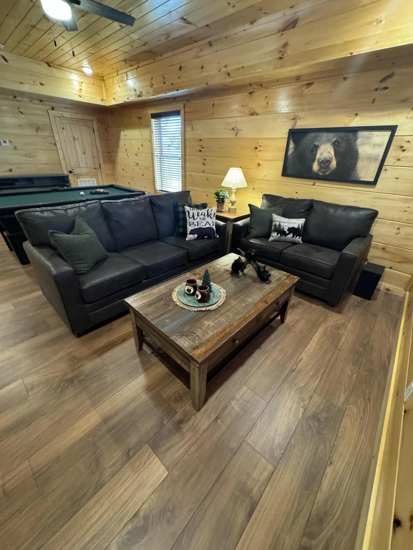 Photo of 2880 Sequoia Road