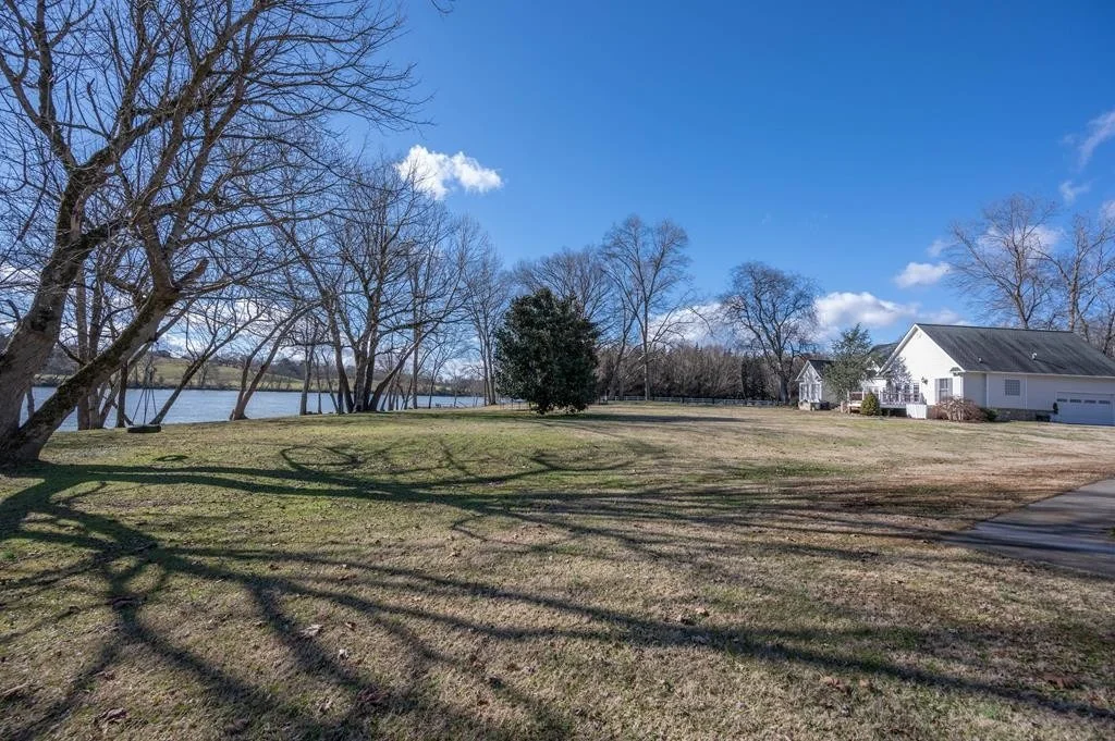 Photo of 2970 Deep River Road