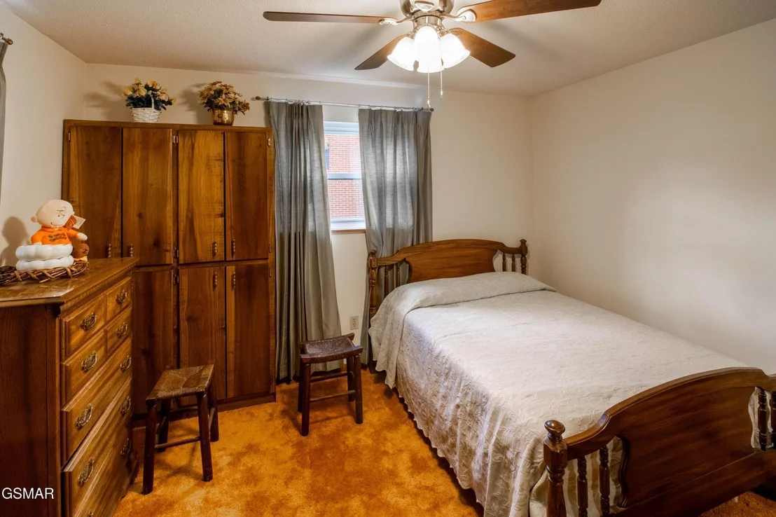Photo of 1121 Mayors Drive