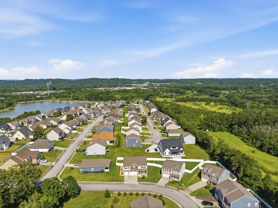 Photo of 49 Ridgelake Circle