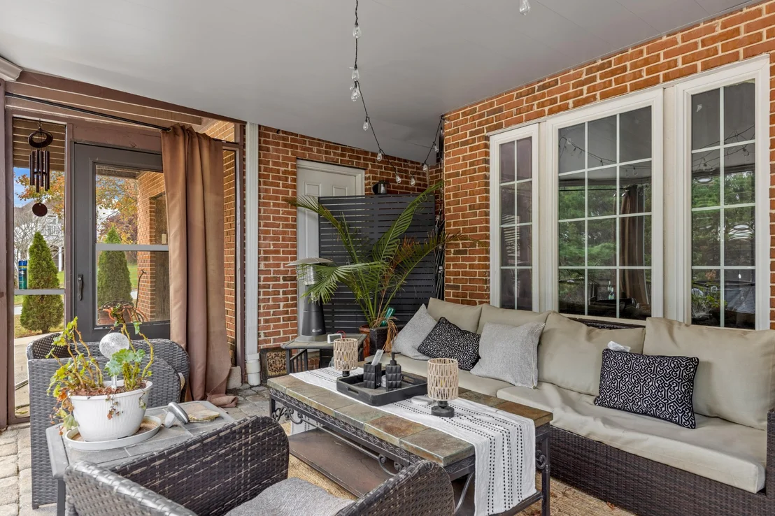 Photo of 7416 Splendid View Drive