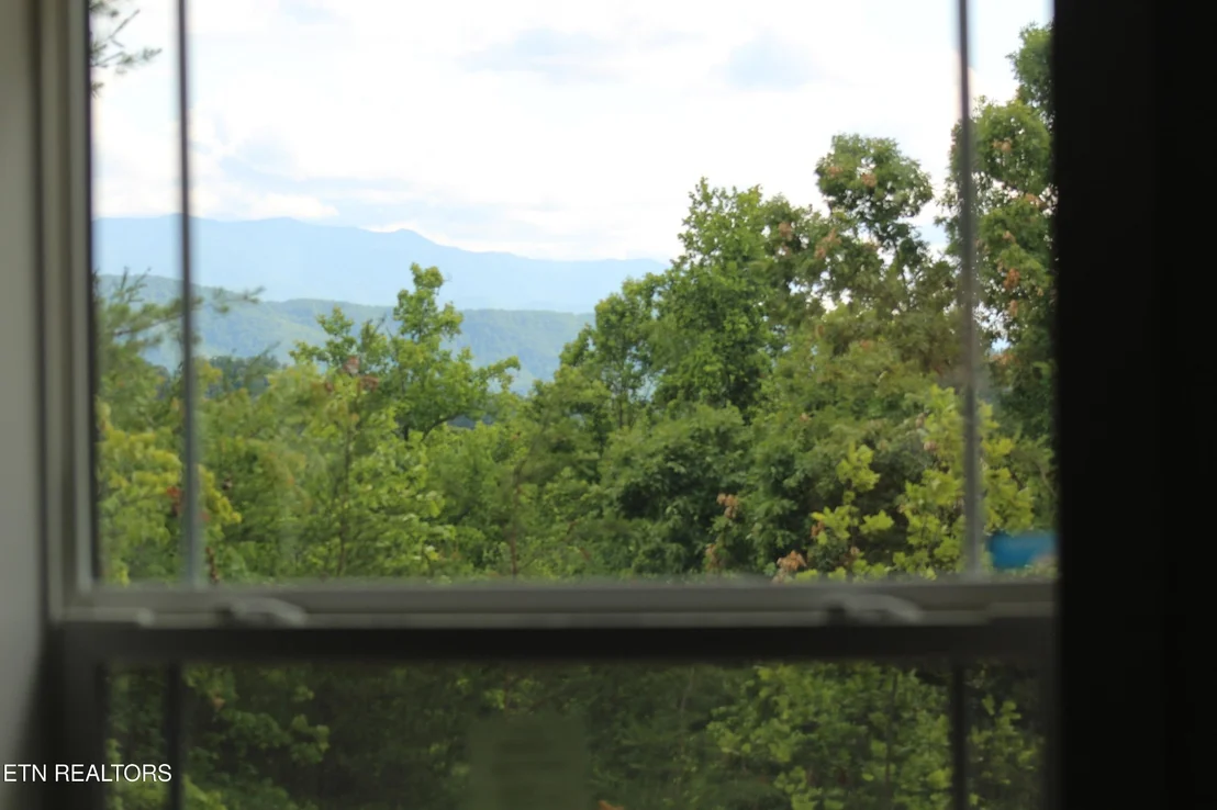 Photo of 1530 Alpine Drive