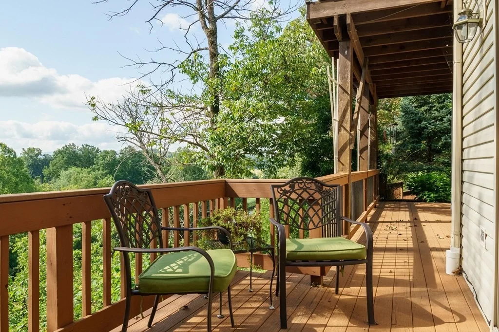 Photo of 1065 Kodak Road