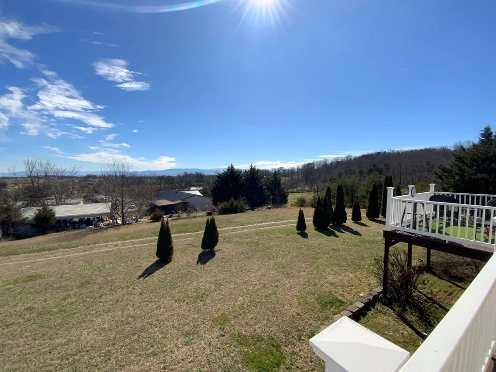 Photo of 598 Old Stage Road