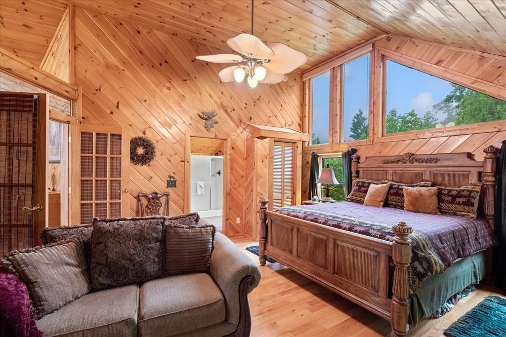 Photo of 2737 Pine Crest Lane