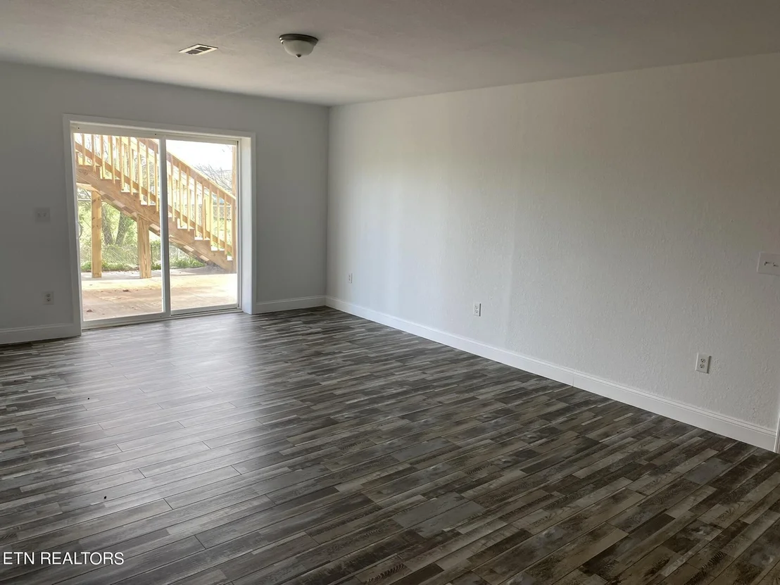 Photo of 729 Tuckahoe View Tr