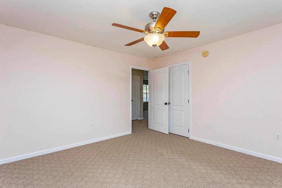 Photo of 166 Belle Cir