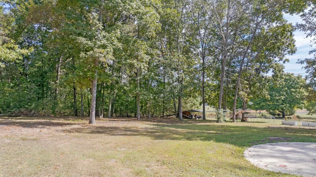 Photo of 7637 Gamble Rd