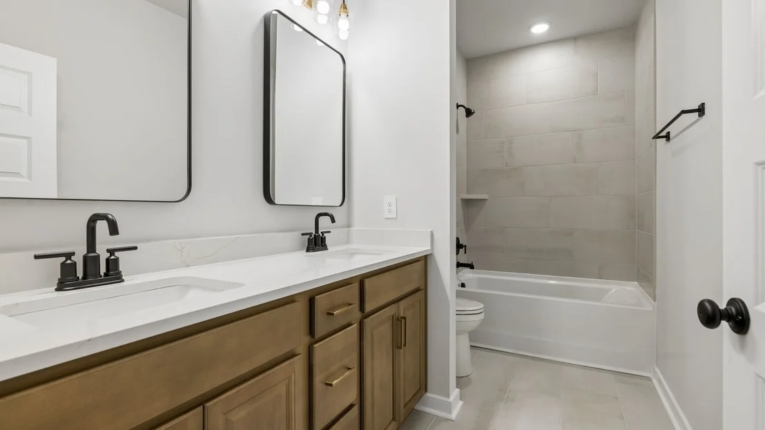 Photo of 329 Harvest Point Blvd