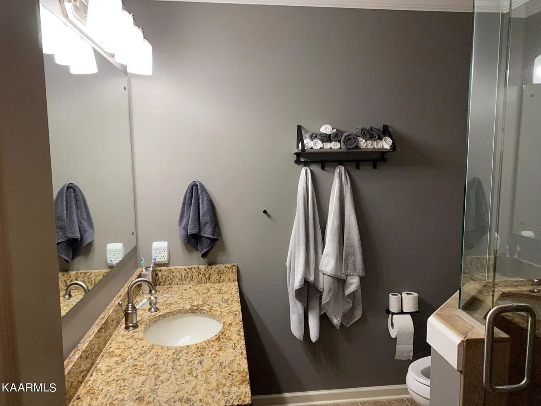 Photo of 305 Webb Rd