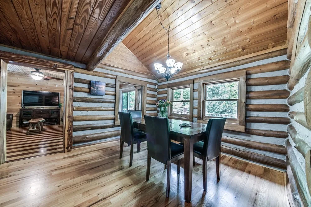 Photo of 1049 Alpine Rd