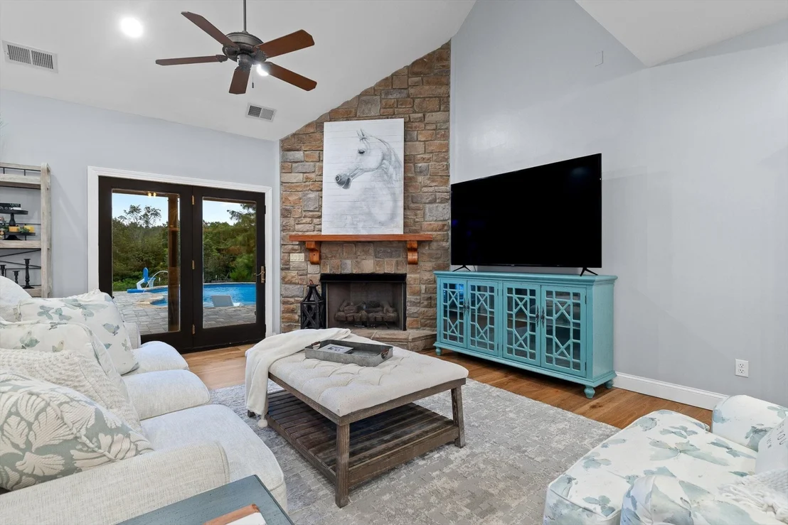 Photo of 243 Lovinggood Road