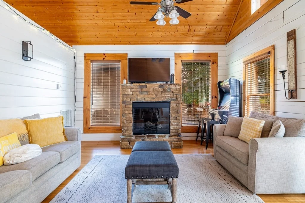 Photo of 854 Black Bear Cub Way