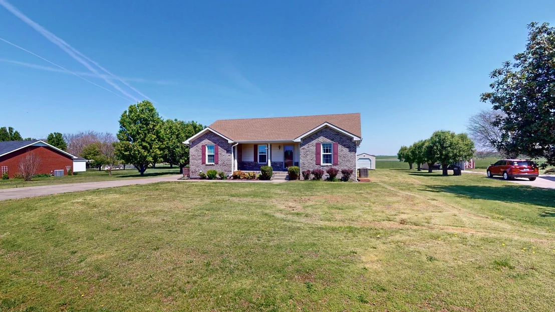 Photo of 136 Coates Rd