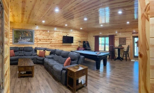 Photo of 2164 BEAR HAVEN Way