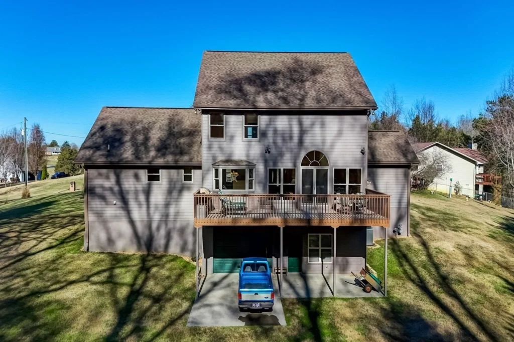 Photo of 1310 Laura Lane