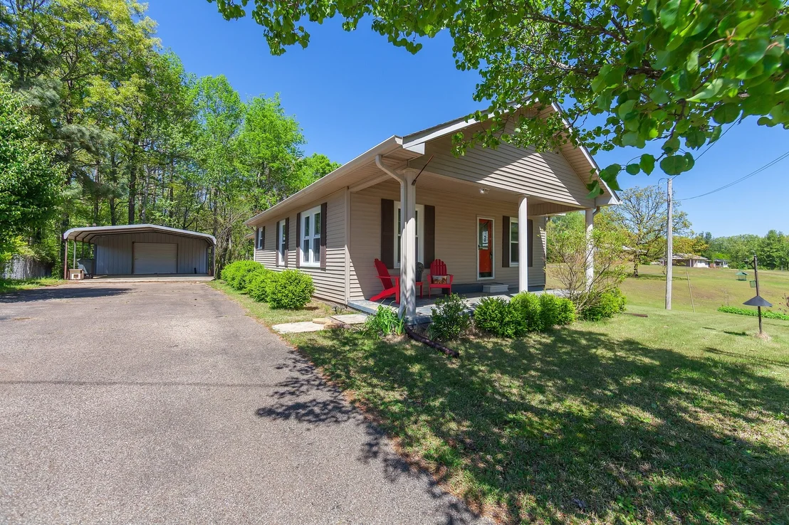 Photo of 52 Cox Dr