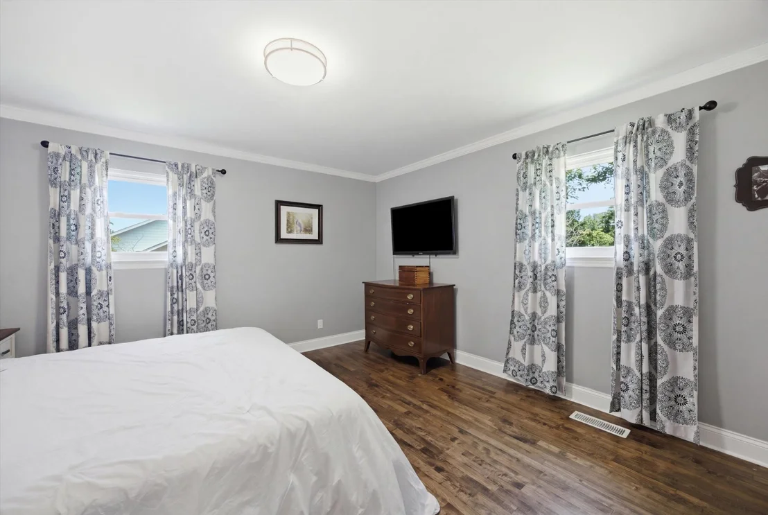 Photo of 9511 Timberlog Drive