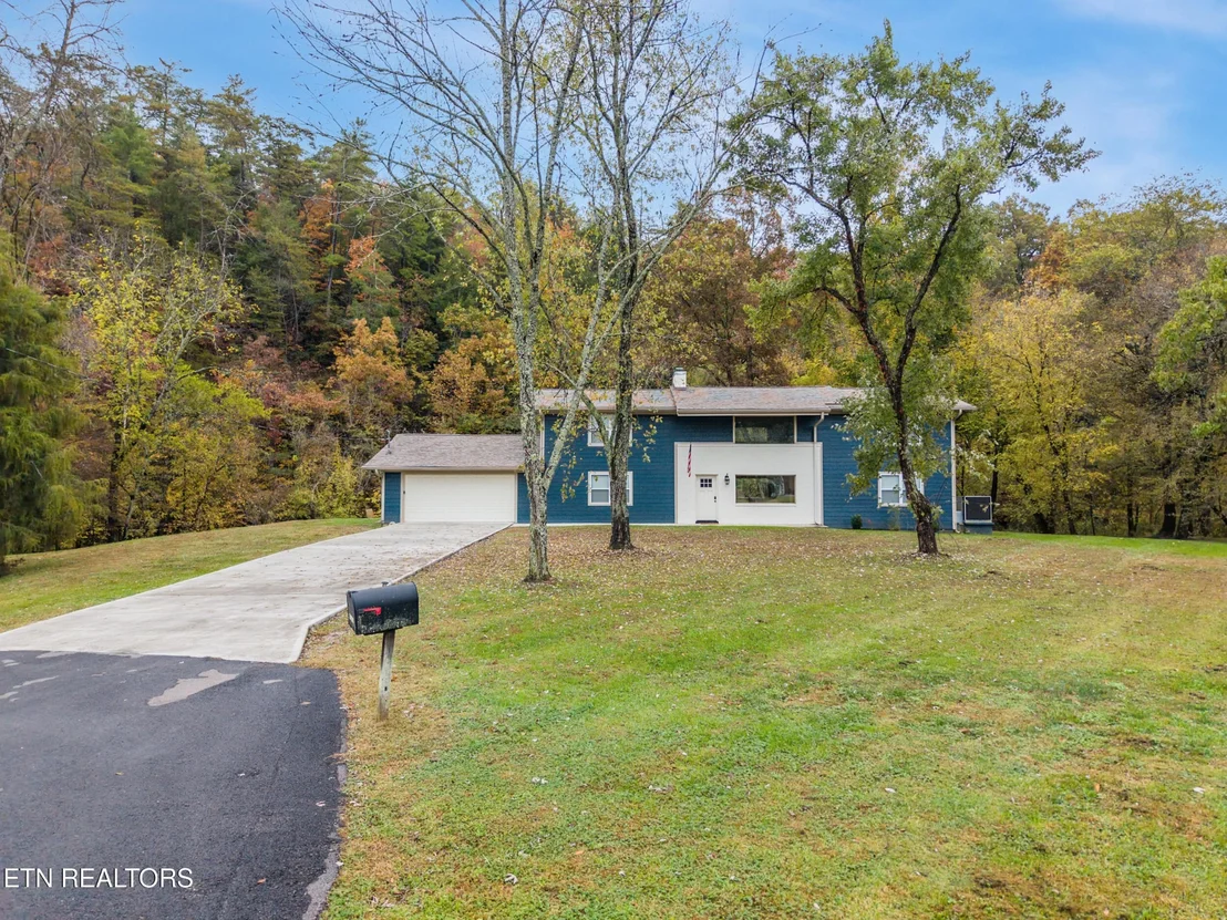 Photo of 2690 High Valley Drive