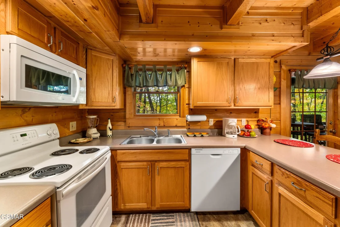 Photo of 2101 Red Bud Road