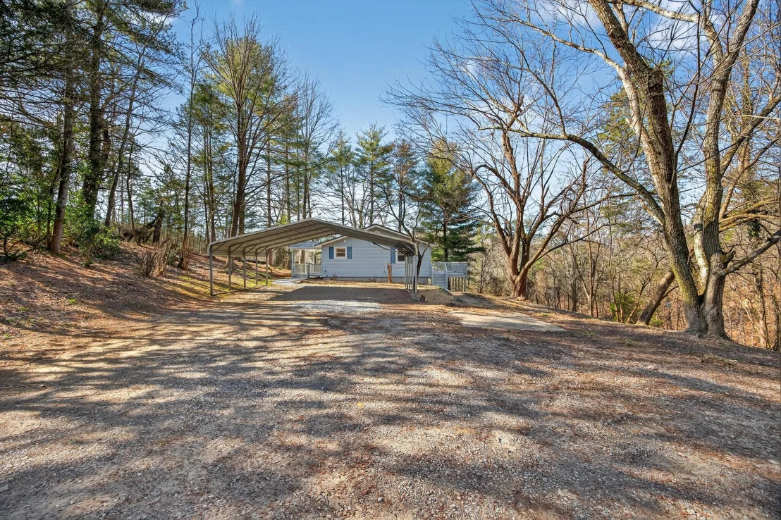 Photo of 86 West Drive